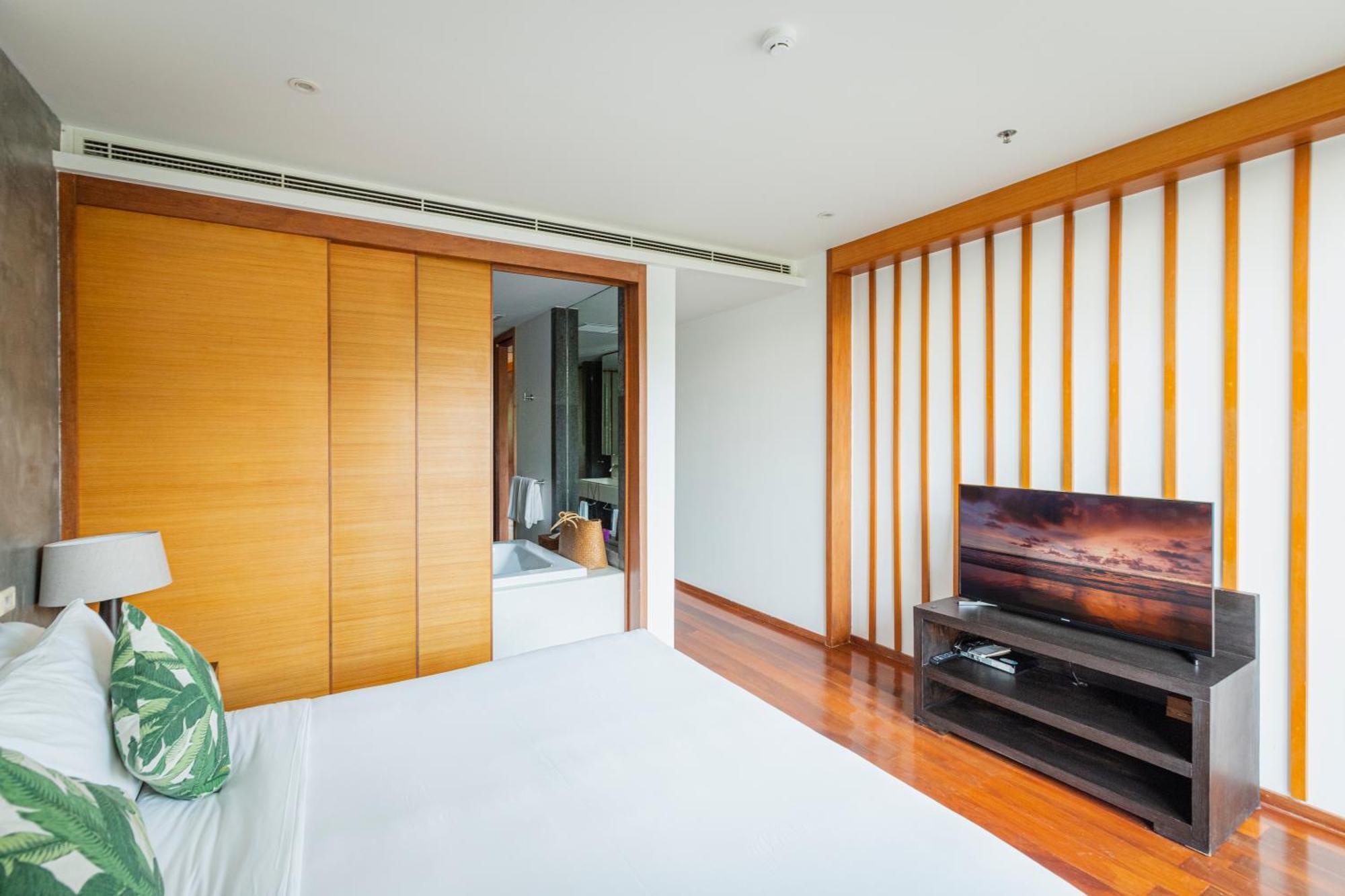 Hidden Oasis Spacious Luxury, 50 Meter From Appartement *